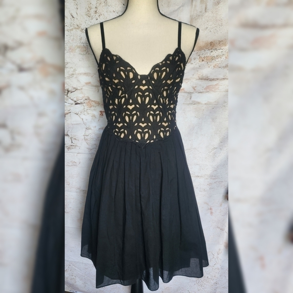 Catherine Malandrino Black Lace Bodice Midi Dress